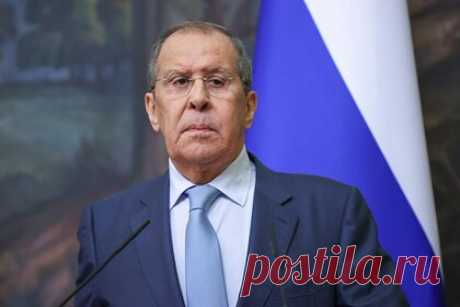 Лавров призвал Украину иметь достоинство и перестать клянчить. Глава МИД Сергей Лавров заявил, что у Украины вошло в привычку все время что-то клянчить у западных стран. Он призвал Киев иметь достоинство. «Украинский народ с богатой историей заслуживает того, чтобы быть созидателем, а не просителем с постоянно вытянутой рукой», — заключил дипломат.