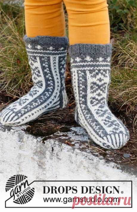 Детские носки со скандинавским узором