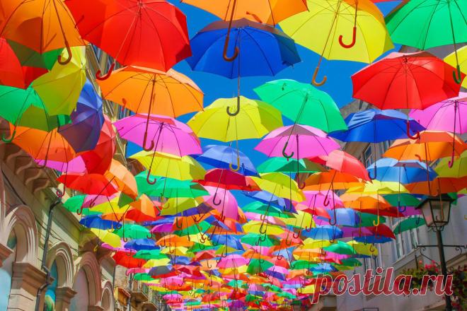 Самые красочные места на планете (часть 9) Продолжаем путешествовать по всему миру в поисках необычных красочных мест. Представляем очередную подборку …