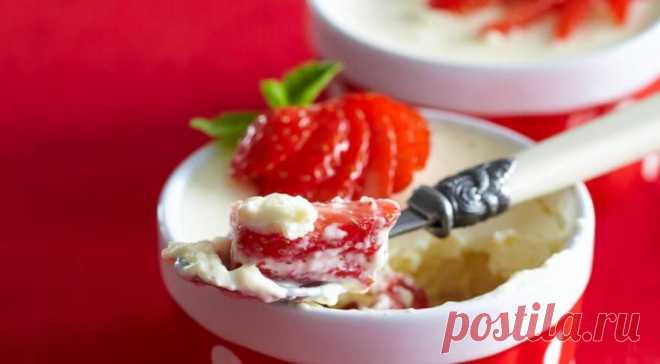Клубника в сливочном желе — Вкусные рецепты