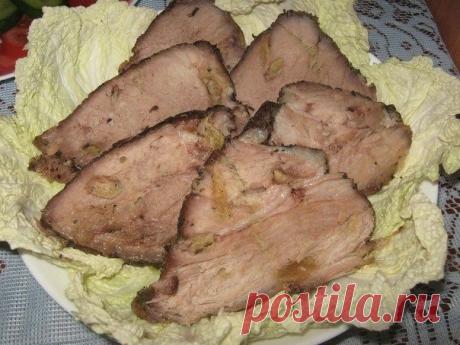 Буженина домашняя
Запекала буженину первый раз и очень рада была что с первого раза вышла сочная и вкусная!!!
Понадобится:Шея свиная(у меня была весом 1300)Чеснок 1 большая головкаСоль,перец чёрныйБазилик,розмарин…