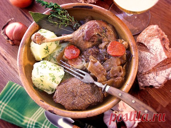 Утка по-деревенски с квашеной капустой