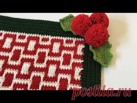 Crochet Holly Jolly Christmas Blanket | INTERMEDIATE | The Crochet Crowd