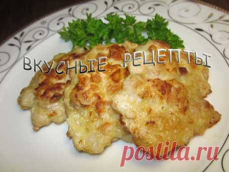 Простой и быстрый рецепт приготовления вкусного мяса по-албански. Такие нежные и сочные рубленные мясные котлеты понравятся всем без исключения