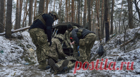 «Противник ежедневно теряет более 800 человек»: ВСУ с начала СВО лишились свыше 444 тыс. военнослужащих. Войска киевского режима с начала СВО потеряли свыше 444 тыс. военнослужащих, заявил министр обороны РФ Сергей Шойгу. По его словам, в среднем с начала 2024 года ВСУ теряют ежедневно более 800 человек личного состава и 120 единиц различного вооружения. Он также указал на бесперспективность стратегии США по сдерживанию России за счёт жизней украинцев и масштабной военно-экономической…