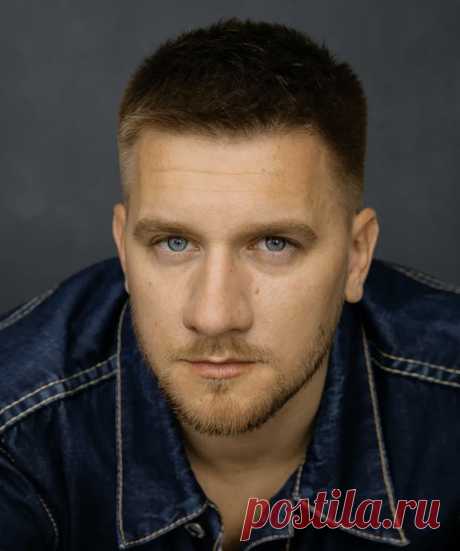 Михаил Кремер