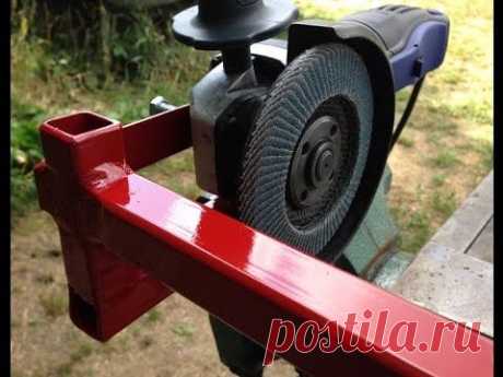 Крепление для болгарки / Bracket for an angle grinder