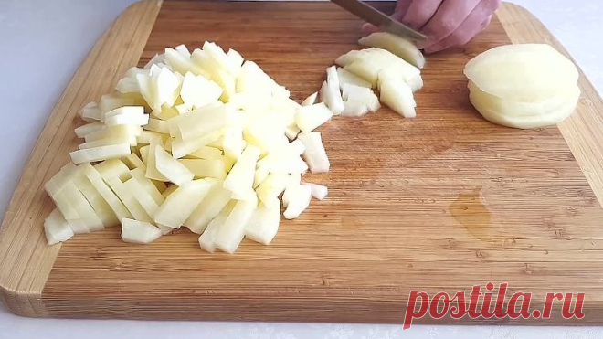 Какой же вкусный пирог Курник. Очень нежное, вкусное тесто.