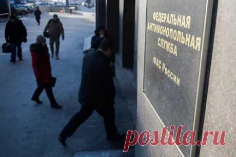 Десять российских IT-компаний оказались в центре скандала. Федеральная антимонопольная служба России возбудила два дела о нарушении антимонопольного законодательства против 10 российских IT-компаний. Речь идет, в частности, о компаниях «ЭСЛаб», «Нормос XXI», «Электрон-Сервис», «Крастол», «Легион Про», «Альфаком», «Главный центр информационной безопасности», «КСК Технологии».