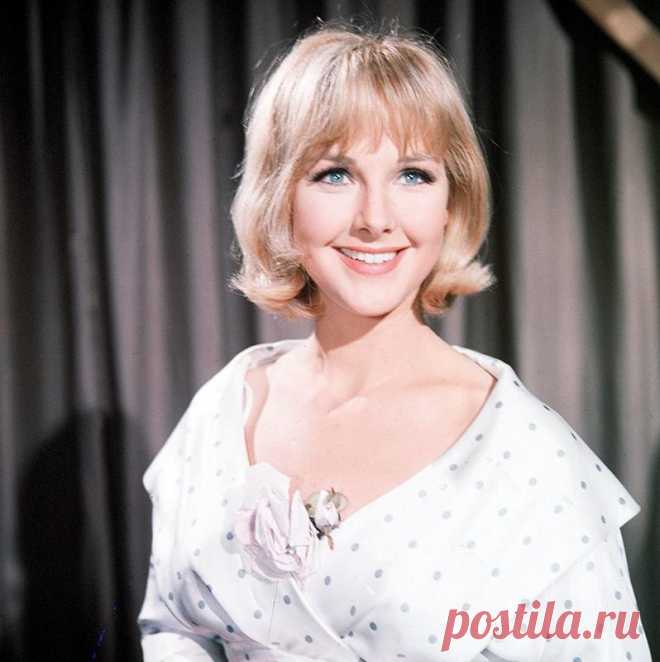 Ванда Вентхам (Wanda Ventham)
- 5 августа, 1935