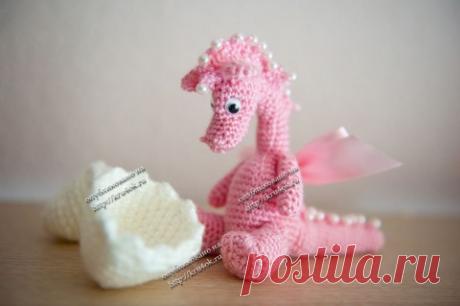 Дракоша с бантиком - вязание крючком на kru4ok.ru