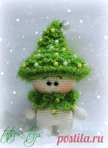 PDF Малышка Ёлочка новогодняя крючком. FREE crochet pattern; Аmigurumi doll patterns. Амигуруми схемы и описания на русском. Вязаные игрушки и поделки своими руками #amimore - Кукла, маленький пупс, куколка, ёлка.