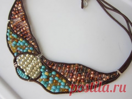 Beaded Necklace with  Leather Cord. DIY . Бисерный браслет из кожаных лент .
