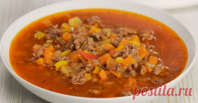 Сытный гамбургер-суп: получается всегда вкусным и аппетитным! Сытный гамбургер-суп согреет вас в холодную зимнюю пору, подарит наслаждение вкусом и порадует ароматами лета. Сделать его невероятно просто и быстро, а результат – оценят даже самые привередливые гурманы.