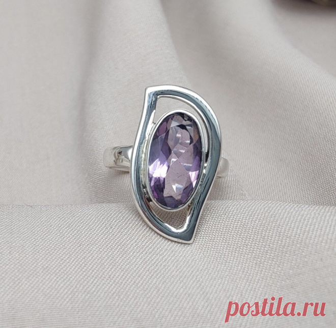 Кольцо из стерлингового серебра 925 пробы с аметистом купить в интернет-магазине Ярмарка Мастеров по цене 7125 ₽ – WVIMMRU, Перстень, Стамбул - доставка по России Кольцо из стерлингового серебра 925 пробы с аметистом в наличии в интернет-магазине на Ярмарке Мастеров - 55218190. Перстень от Jewelry chic. Размер: 15 - 20. Материал: серебро 925 пробы, стерлинговое серебро, аметист натуральный. Гарантированная доставка по всей России. Отзывы реальных покупателей и фото
