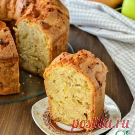 Нежный яблочный кекс