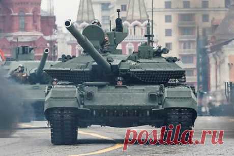 В США рассказали о значительном улучшении Т-90. Российские танки Т-90М, которые применяют в ходе специальной военной операции, получили динамическую защиту «Реликт», способную противостоять современному противотанковому оружию, пишет издание 19FortyFive. Также Т-90М оснащен системой защиты, фиксирующей лазерное облучение машины.