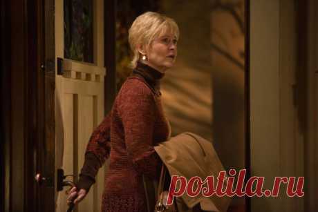 Ди Уоллес-Стоун