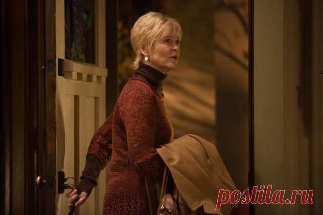 Ди Уоллес-Стоун