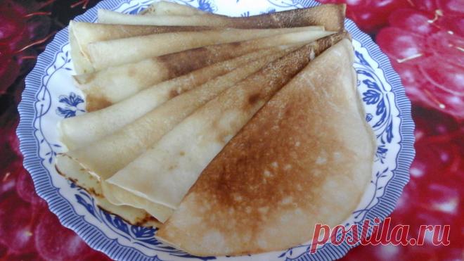 Диетические #блинчики на кефире 
132 ккал на 100 г.

Нам понадобится:
1 стакан кефира,
1 яйцо,
4 ст. ложки муки 
сода.