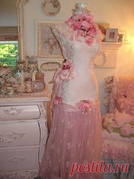 Довольно в розовом | In The Pink