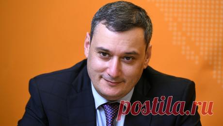 В Госдуме разработают поправки о защите биометрических данных. Ко второму чтению законопроекта об ужесточении ответственности за утечку персональных данных в нем появятся положения о биометрии. Об этом в своем Telegram-канале сообщает депутат ГД Александр Хинштейн. &quot;Ко второму чтению постараемся ...