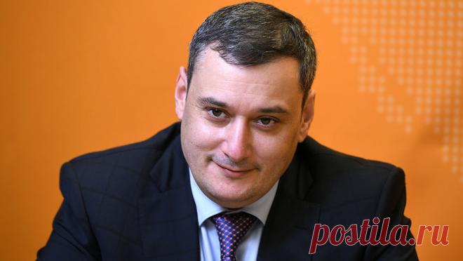 В Госдуме разработают поправки о защите биометрических данных. Ко второму чтению законопроекта об ужесточении ответственности за утечку персональных данных в нем появятся положения о биометрии. Об этом в своем Telegram-канале сообщает депутат ГД Александр Хинштейн. "Ко второму чтению постараемся ...