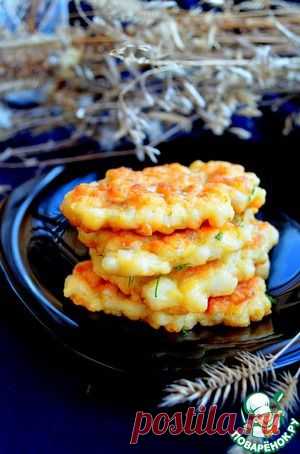 Кукурузные оладушки из кальмара и рыбы - кулинарный рецепт
