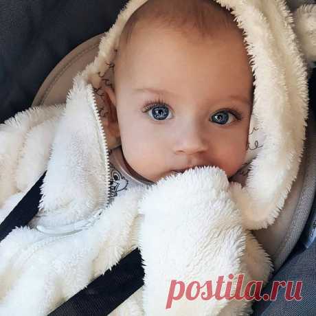 Какие глазки...