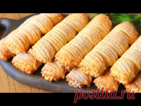 Никто не догадается как оно сделано! Творожное печенье трубочки. Выпечка к чаю проще простого На ~ 13 штук (~470г):- 220г творога - 100г сливочного масла~ 170г муки- 60г сахара- 1 ч.л. разрыхлителя- по щепотке соли и ванилина- 50г грецких орехов- 1-2 ст.л сахараВыпекать в разогретой до 180°С духовке ~20 минут. Время выпечки зависит от особенностей вашей духовки.