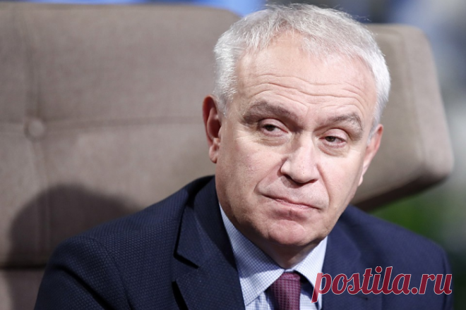 Главный кардиолог Минздрава: чистка сосудов это шарлатанство, а жить с «рабочим давлением» - все равно, что на пороховой бочке