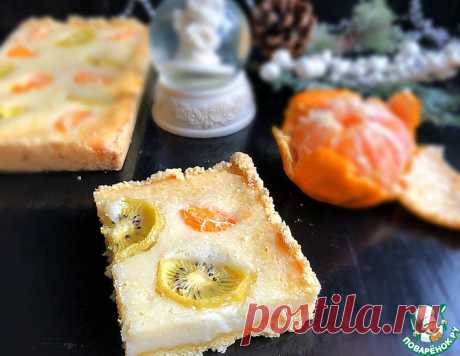Сметанный пирог с мандаринами и киви – кулинарный рецепт