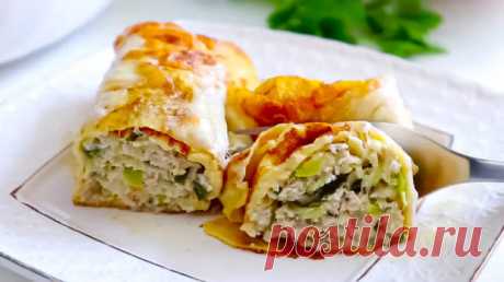 Шикарный обед из простых продуктов! Бризоли с фаршем и кабачком. Пальчики оближешь - Будет вкусно - Медиаплатформа МирТесен Сегодня я хочу предложить приготовить Яичные блинчики с куриным фаршем и кабачком. Готовим блинчики: В глубокую тарелку кладём 5 яиц, добавляем щепотку соли, муку 2 ст.л. и всё перемешиваем. Вливаем 250 мл. тёплого молока и перемешиваем. Разогреваем сковородку 22 см и на масле жарим блинчики только - 15 мая - 43314858556 - Медиаплатформа МирТесен