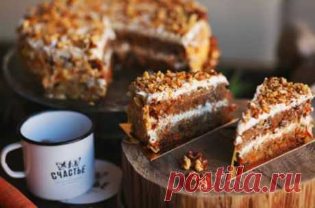 Вкуснейший и полезный морковный тортик Морковный торт - это не только вкусное, но и полезное лакомство. Многие ошибочно полагают, что этот торт безвкусный и по вкусу напоминает морковную запеканку из детства. Достаточно попробовать небольшой кусочек этого торта, чтобы влюбиться в него и распрощаться со скептицизмом. Итак, предлагаю вашему вниманию рецепт вкуснейшего морковного торта.