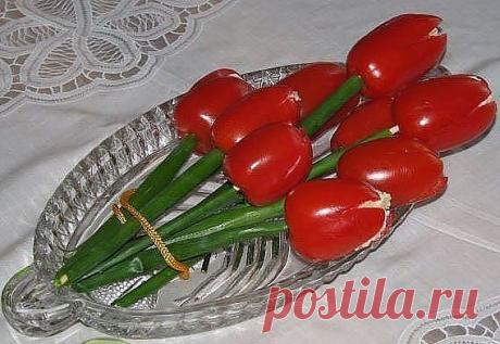 ТЮЛЬПАНЫ НА ПРАЗДНИК.