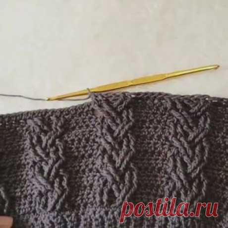 (2) Facebook