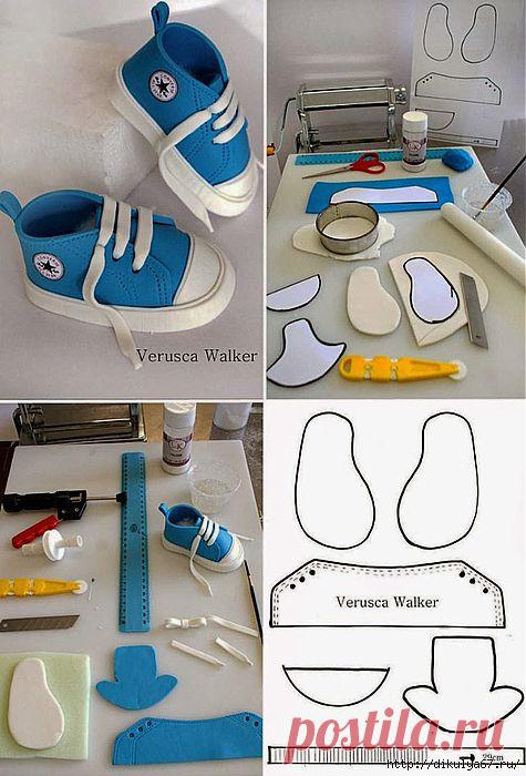 Кукольные кеды.