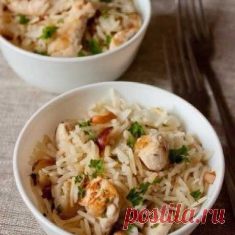 Рисовый пилав с курицей и миндалем - МирТесен