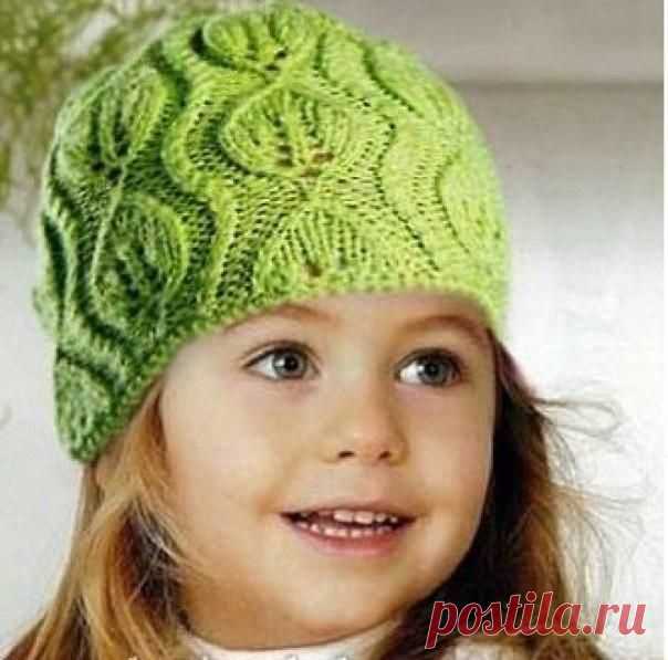 Шапочка спицами узором листики. Шапка для девочки спицами и крючком | Домоводство для всей семьи