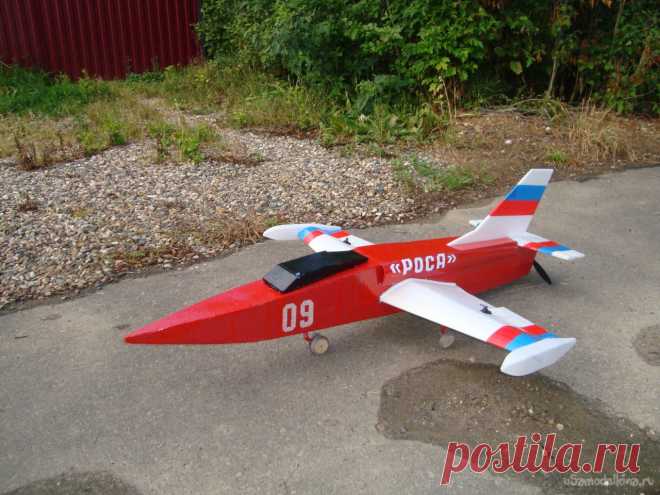 Создание авиамодели «Роса» СВ-191 по мотивам самолёта Aero L-39 Albatros Добрый день, уважаемые авиамоделисты. Сегодня я расскажу вам об очень интересной авиамодели «Роса» СВ- 191, созданной по мотивам всемирно известного Чешского самолёта Aero L-39 Albatros. Создавая эту модель я попытался максимально упростить конструкцию модели умышленно придав ей достаточно жёсткие