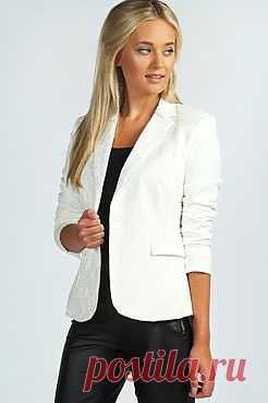 Victoria Paisley Jacquard Blazer  £20.00