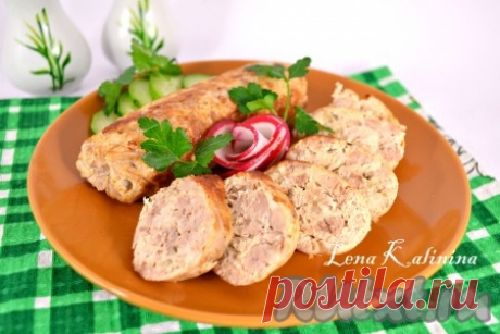 Рецепт домашних куриных колбасок - 10 пошаговых фото в рецепте Замечательные домашние куриные колбаски, приготовленные по этому рецепту, можно подать к любому гарниру на ужин или в качестве закуски на праздничный стол. Такие колбаски прекрасная альтернатива магазинной колбасе, их можно использовать для бутербродов на завтрак. Очень вкусно! Ингредиенты