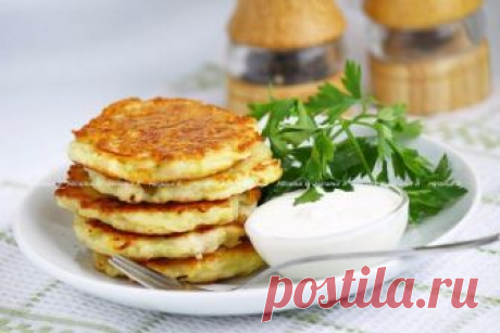 Готовим к ужину картофельные блинчики с курицей