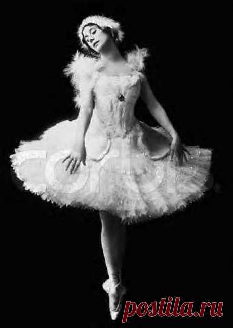 Anna Pavlova, widely regarded as one of the finest classical ballet dancers in history and for the creation of her signature role, The Dying Swan   |  Pinterest: инструмент для поиска и хранения интересных идей