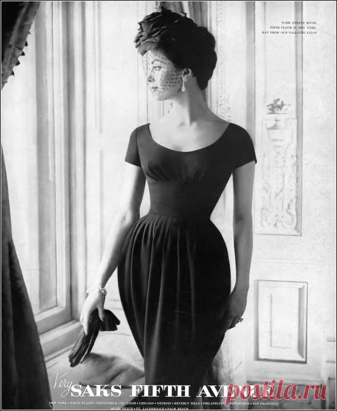 Model, Harper's Bazaar, March 1961