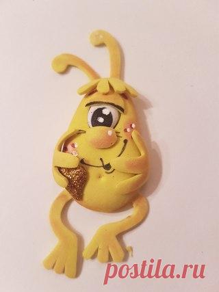 Вот такие Йёки получились по детским рисункам.
Йёки- космические пришельцы.Живут на придуман-
ной планете Йё.