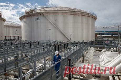 Названы самые довольные уровнем своих зарплат европейцы. Самыми довольными уровнем своих зарплат среди жителей стран Евросоюза оказались бельгийцы. Таким образом на опрос ответили 45 процентов респондентов оттуда. У них же оказался наименьший уровень недовольства — 22 процента. Реже всех справедливой свою зарплату называли французы, хорваты и шведы — менее 30 процентов.