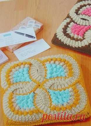 Квадратный коврик крючком