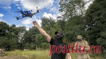 ВС России форсировали реку Волчья и прорвали оборону ВСУ при освобождении Филии. Военнослужащие штурмового батальона 80-го гвардейского танкового полка 90-й гвардейской танковой дивизии группировки войск «Центр» форсировали реку Волчья при взятии Филии в Днепропетровской области и прорвали оборону противника. Читать далее