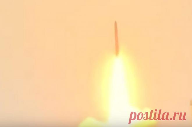 Yonhap: пуск ракеты КНДР в сторону Японского моря закончился неудачно. Военные Южной Кореи заявили, что запуск был произведен из района Сунан в окрестностях Пхеньяна.